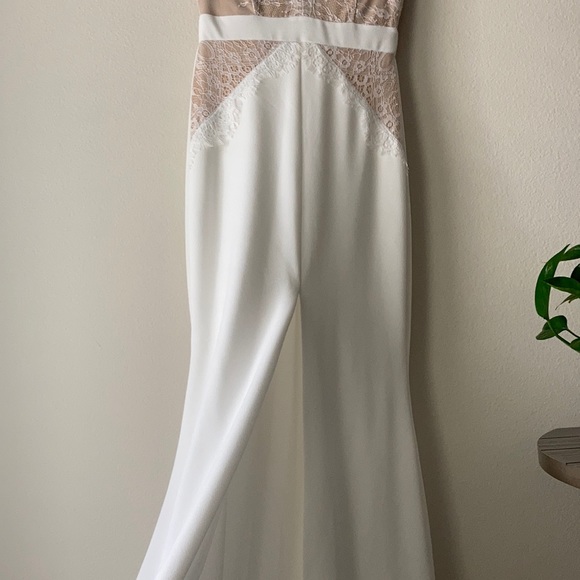 Windsor White Lace Long Dress - Picture 6 of 11